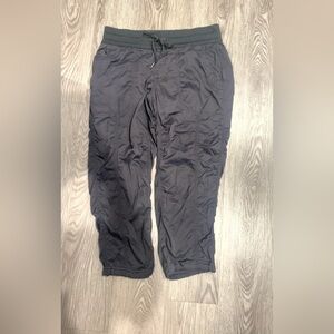 The North Face Women’s Capri Leggings
